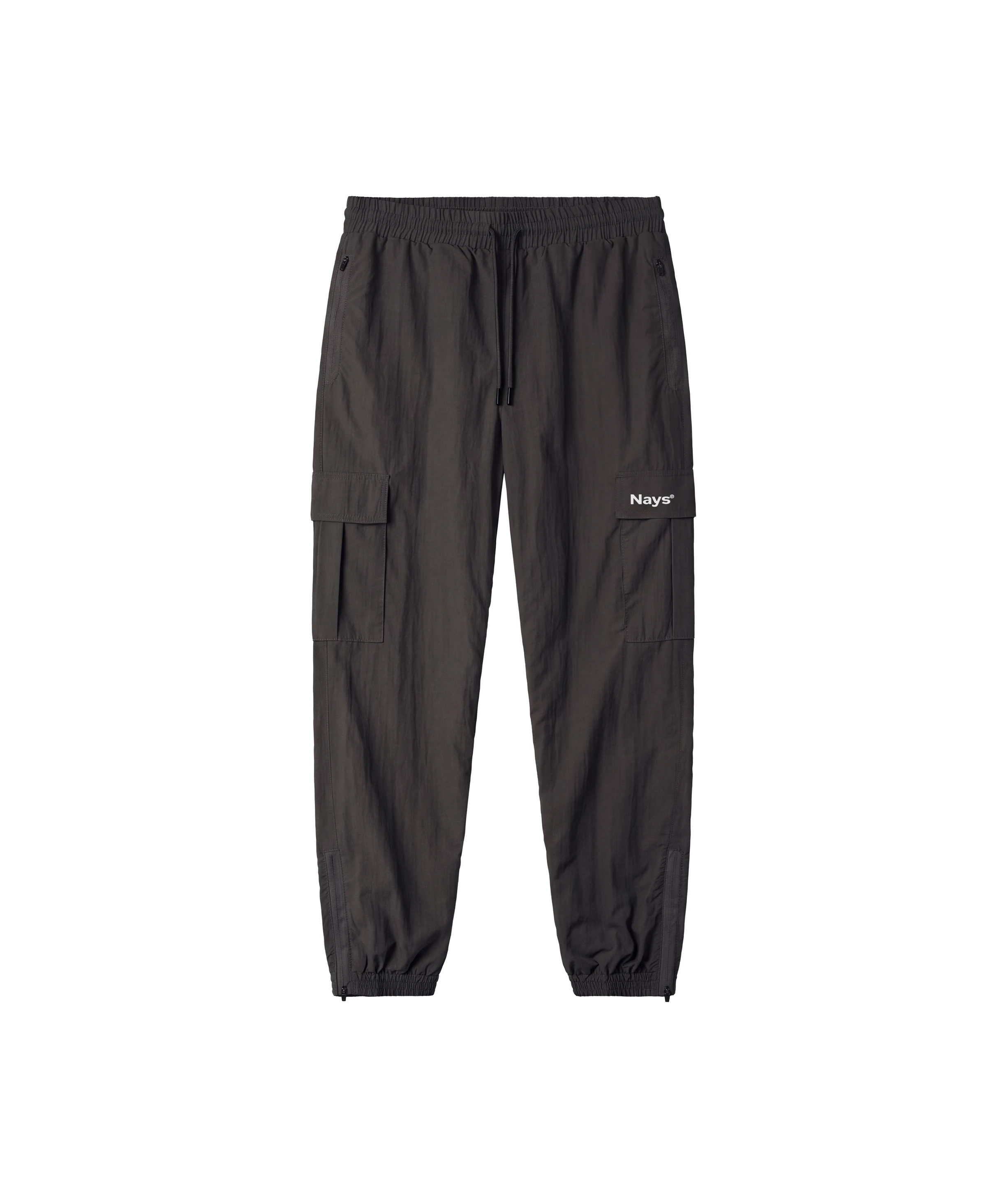 Nays Technical Pants Cargo-Hose in Schwarz – Vorderansicht mit Beintaschen und Logo.